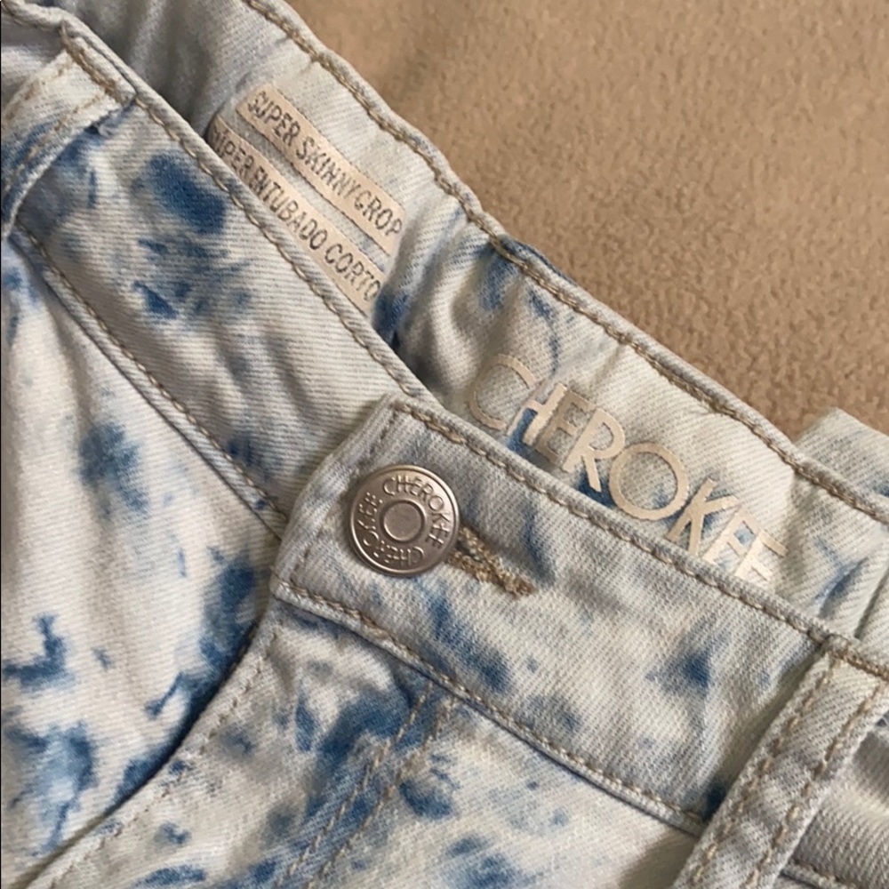 Jeans - Picture 3 of 4